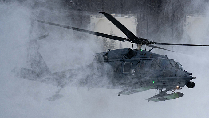 Alaska Air National Guard rescues injured snowmachiner near Livengood